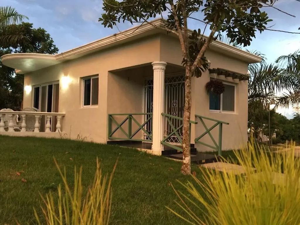 Hotel Vacacional Serapius Green Sabana Grande de Boya